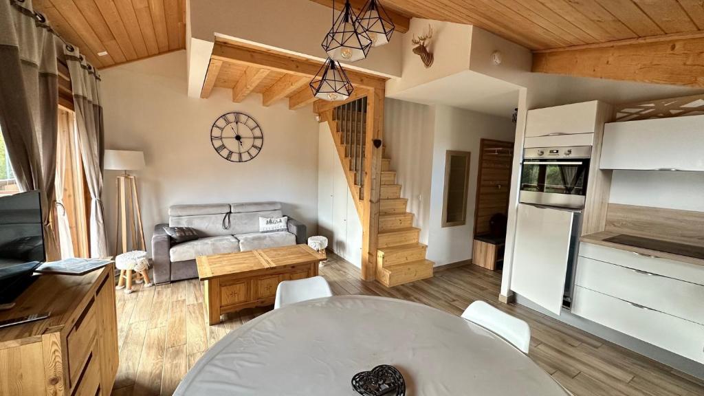 Studio Ptilou B36 24 pers. avec vue appartement pied des pistes 10
