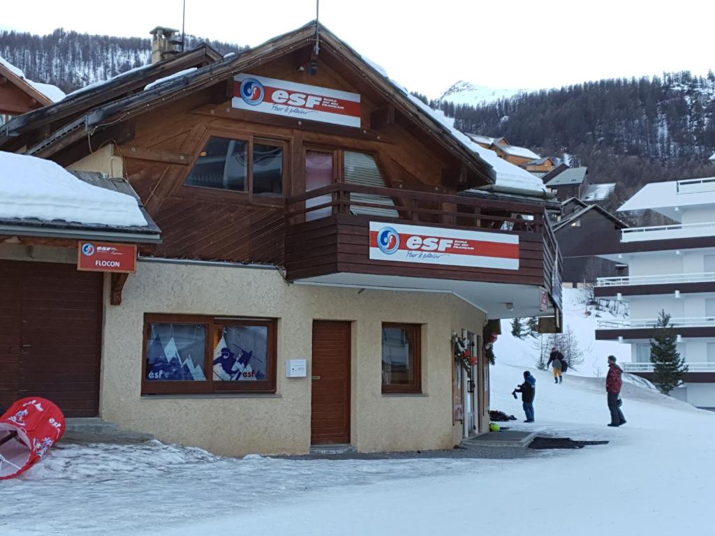 Studio Val Gardena 1 appartement pied des pistes 8