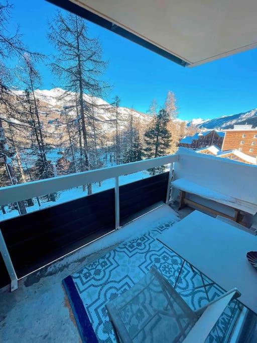 Studio au pied des pistes avec terrasse appartement pied des pistes 16