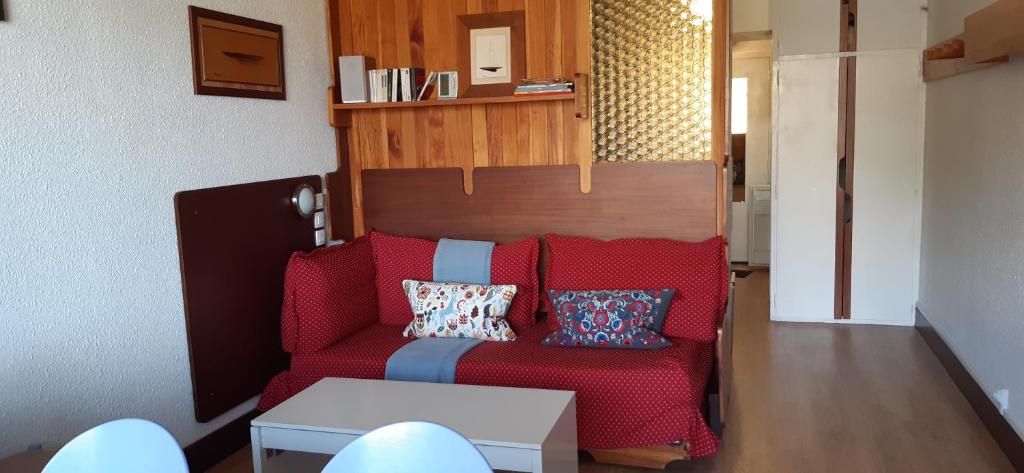 Studio aux pieds des pistes Roche Beranger appartement pied des pistes 19