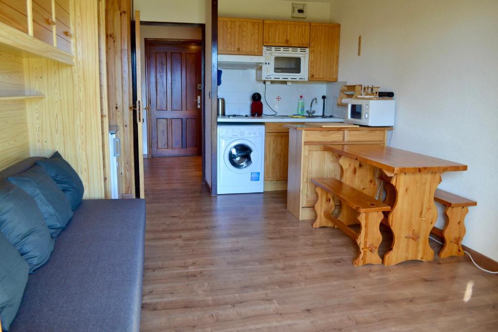 Studio cabine chaleureux a Pyrenees 2000 appartement pied des pistes 6
