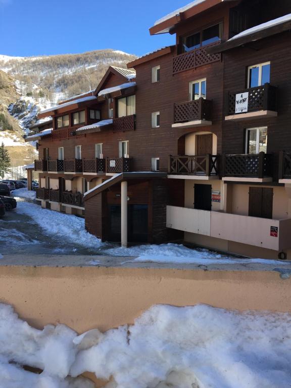 Studio chaleureux a la Foux DAllos appartement pied des pistes 12