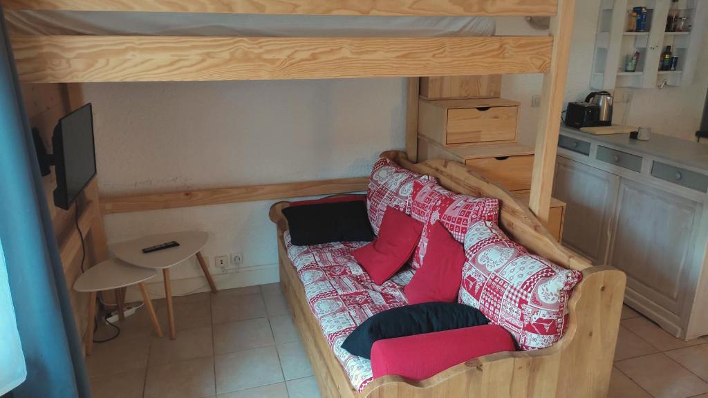 Studio des Jeux Alpe dHuez Hyper Centre 4 5 personnes Wifi appartement pied des pistes 11
