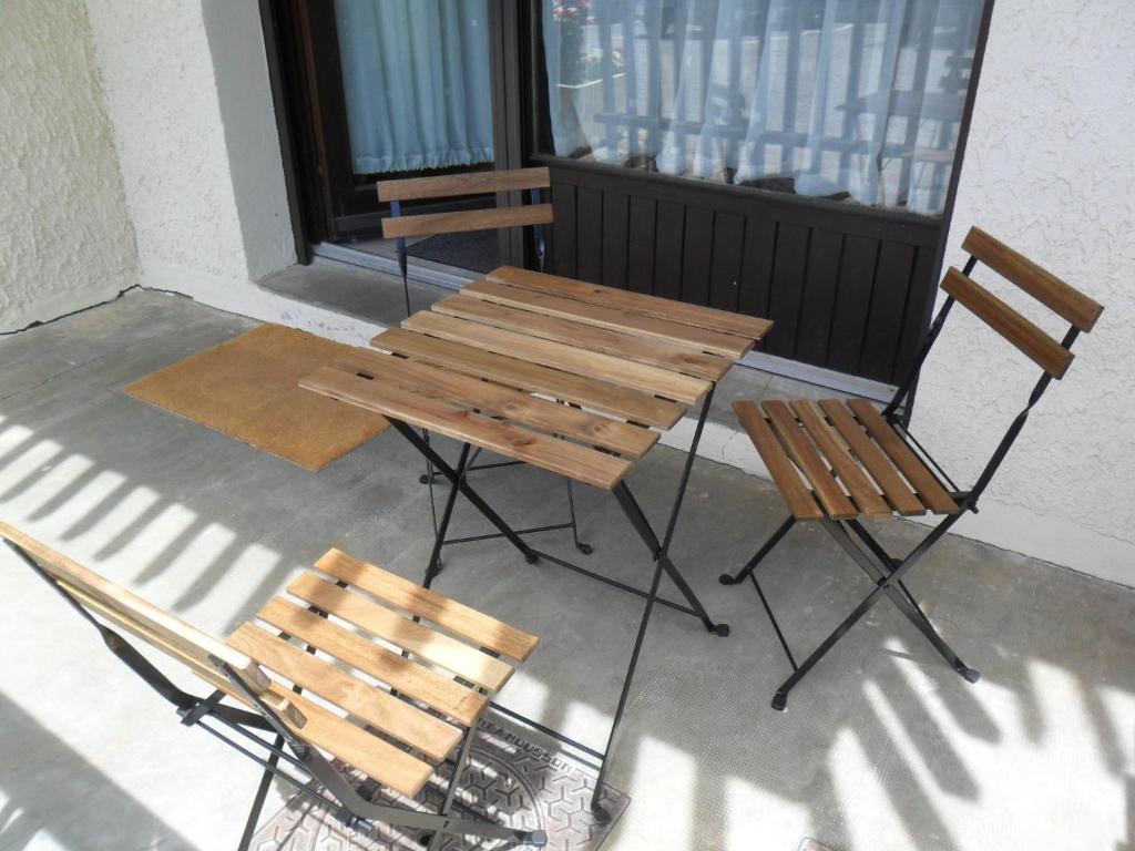 Studio les 2 Aples appartement pied des pistes 10