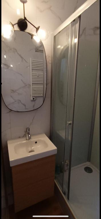 Studio pour 4 personnes pied dans les pistes appartement pied des pistes 7