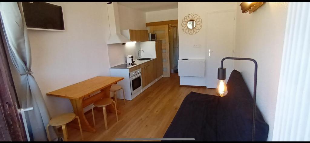 Studio pour 4 personnes pied dans les pistes appartement pied des pistes