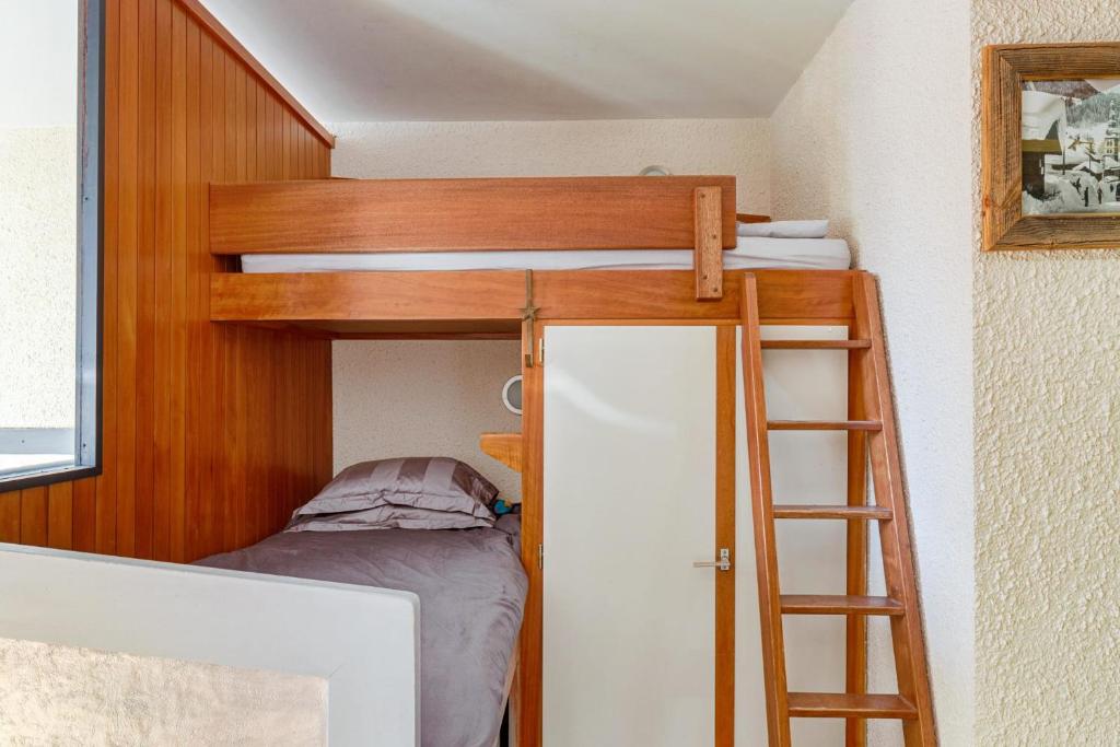 Sunny studio with balcony appartement pied des pistes 3