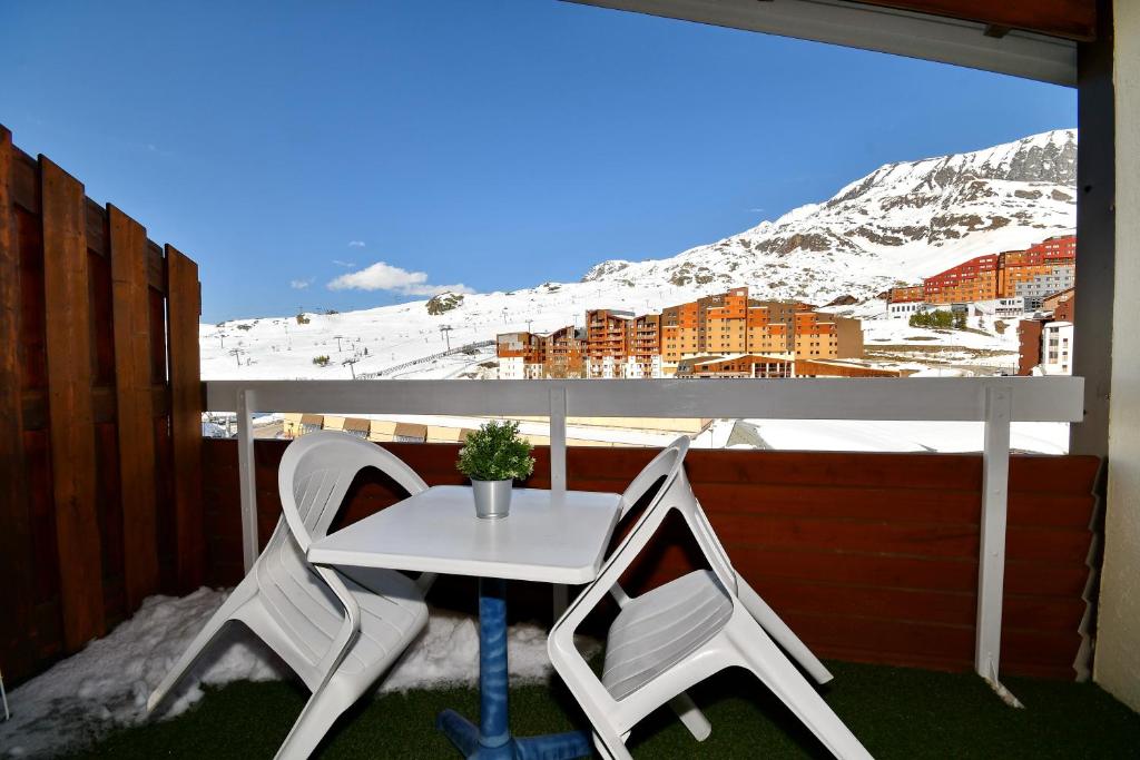 Superb viewSwim PoolSmart TVNetflixProjector appartement pied des pistes 11