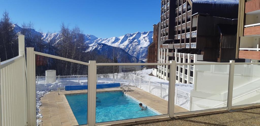 Superb viewSwim PoolSmart TVNetflixProjector appartement pied des pistes 5
