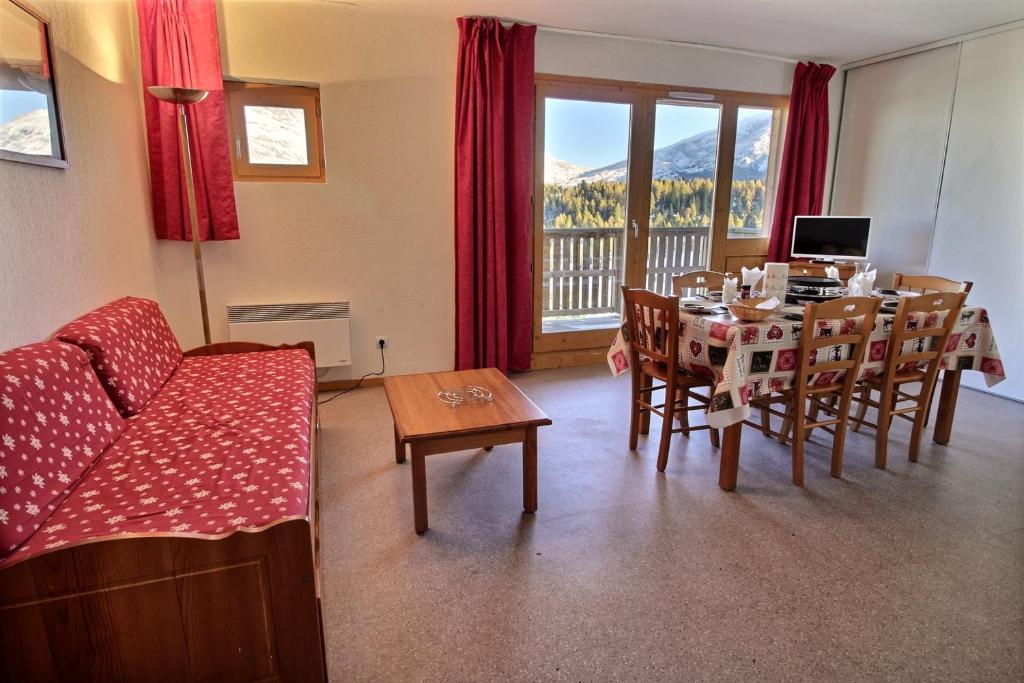 Superb well equipped apartment appartement pied des pistes 11