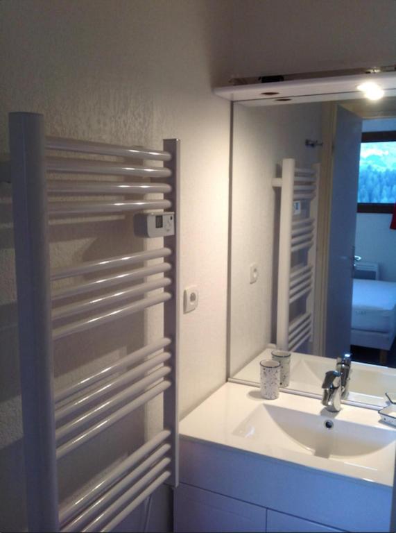 Superb well equipped apartment appartement pied des pistes 8