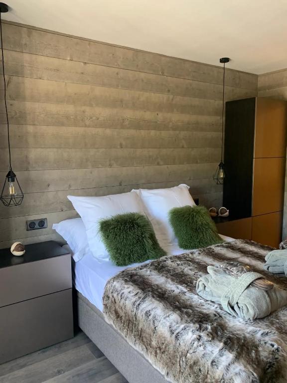 Superbe Appartement au Plateau Rond Point des Pistes Classe 3 Etoiles et Label Meribel appartement pied des pistes 6