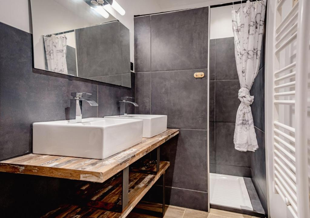 Superbe appart avec sauna au pied du telesiege WiFi babyfoot appartement pied des pistes 2