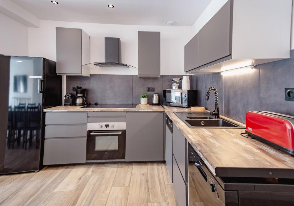 Superbe appart avec sauna au pied du telesiege WiFi babyfoot appartement pied des pistes 9