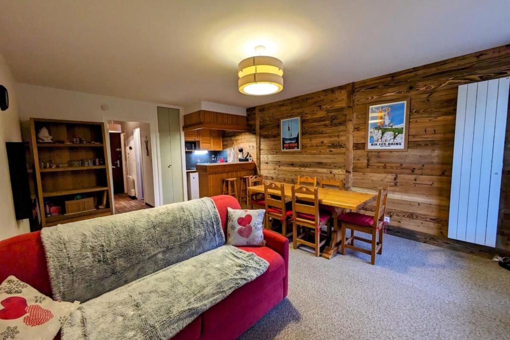Superbe appartement au pied des pistes Le chamois appartement pied des pistes 3