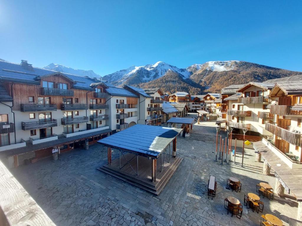 Superbe appartement aux Orres 1800 six couchages appartement pied des pistes 6
