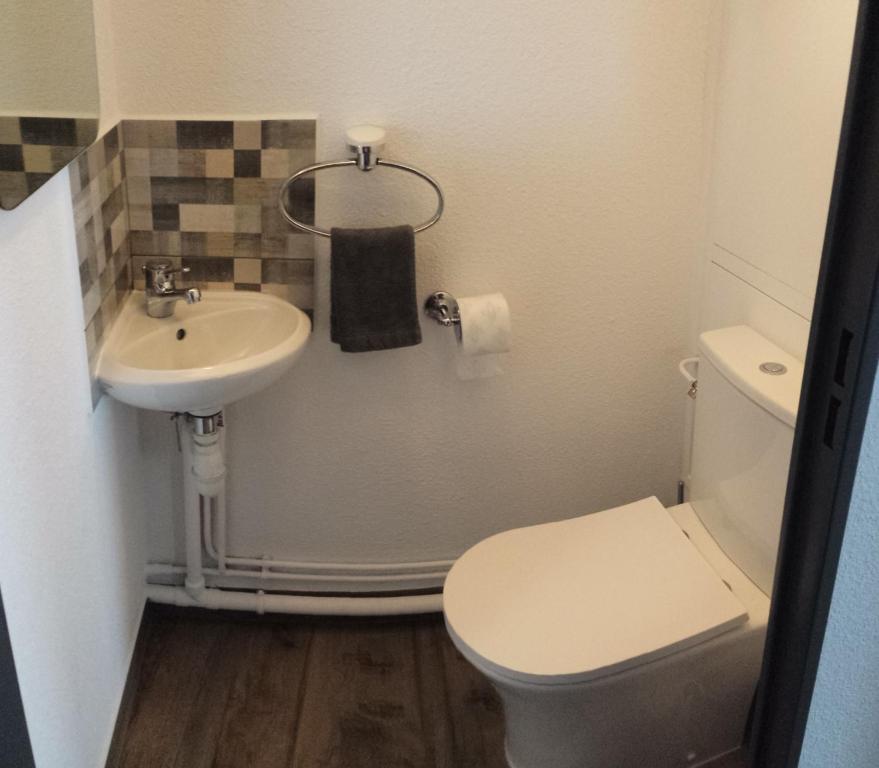 Superbe appartement en residence skis aux pieds appartement pied des pistes 10