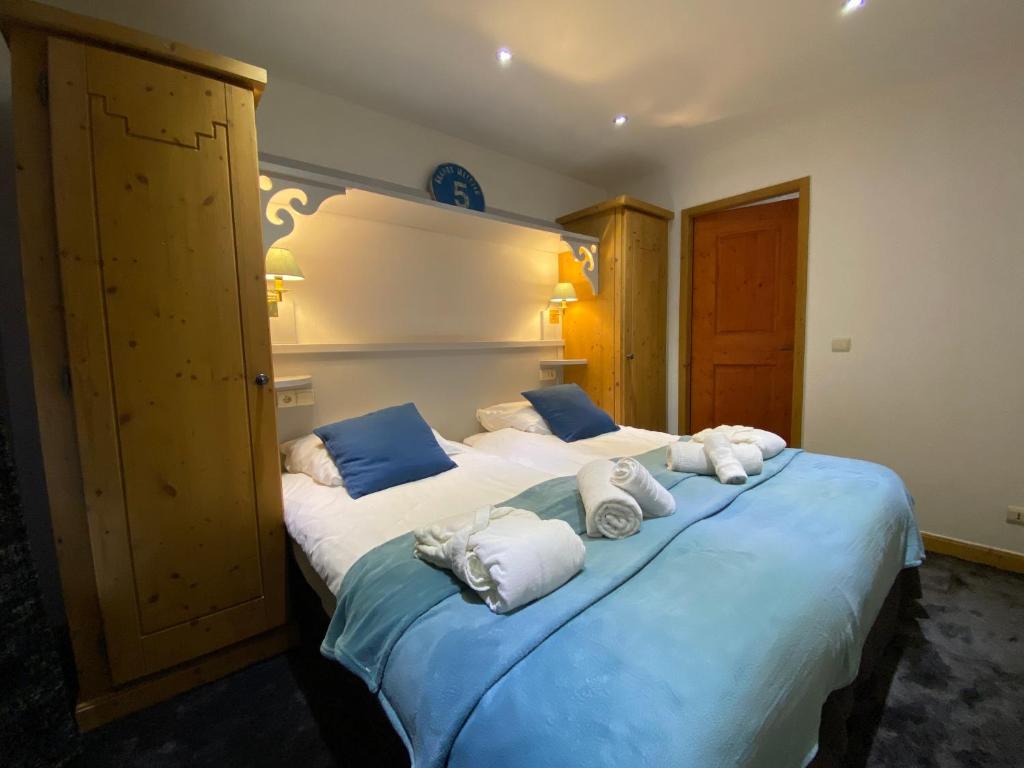 Superbe appt 2 chambres Arc 1950 appartement pied des pistes 14