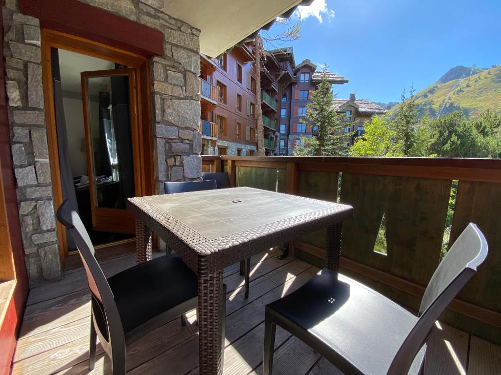 Superbe appt 2 chambres Arc 1950 appartement pied des pistes 17