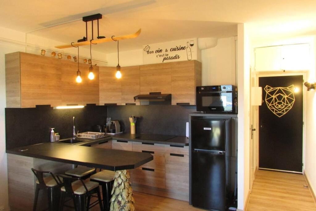 Superbe studio Les Angles appartement pied des pistes