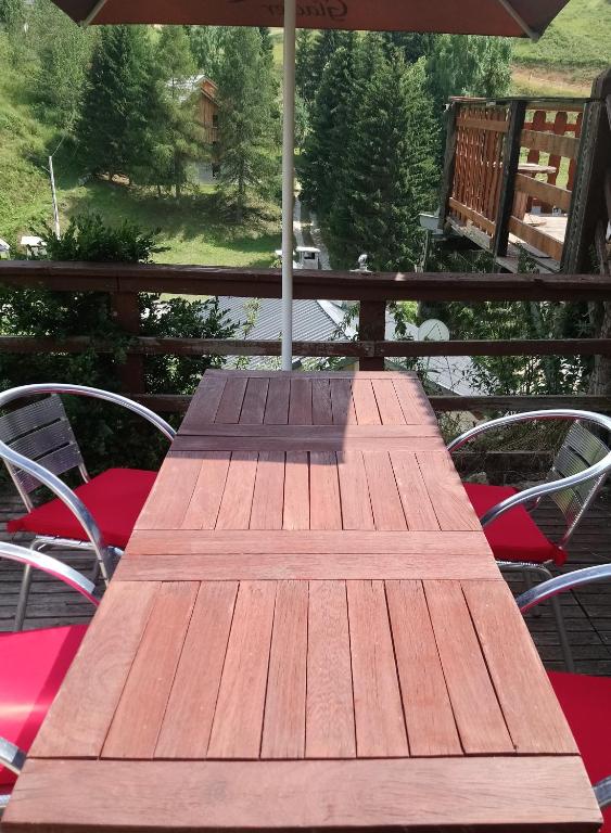 Sur Un Petit Nuage chalet pied des pistes 14