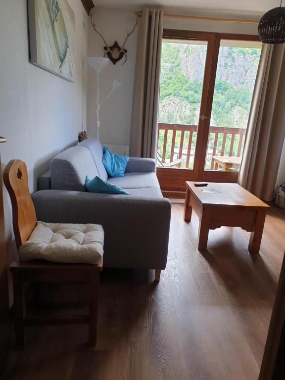 T2 Les Chardons avec Piscine Sauna et Hammam appartement pied des pistes 1