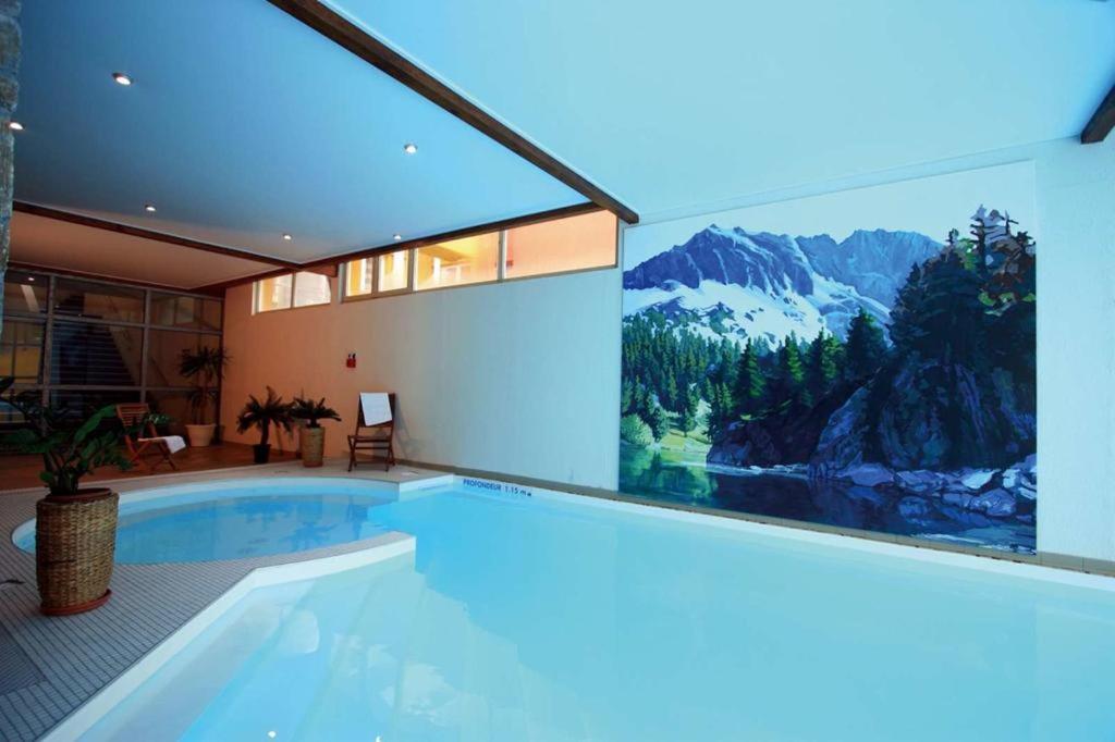 T2 RESIDENCE 3 ETOILES Piscine chauffee Sauna Hammam appartement pied des pistes 10