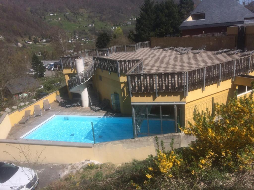 T2 RESIDENCE 3 ETOILES Piscine chauffee Sauna Hammam appartement pied des pistes 11