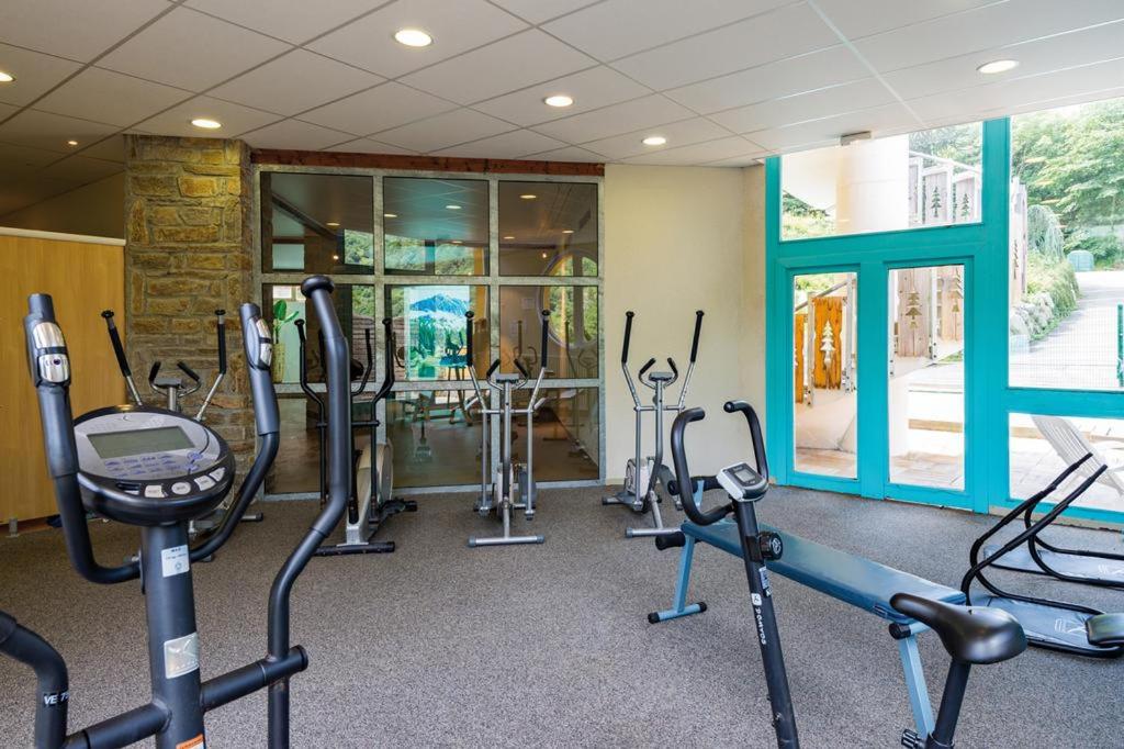 T2 RESIDENCE 3 ETOILES Piscine chauffee Sauna Hammam appartement pied des pistes 5