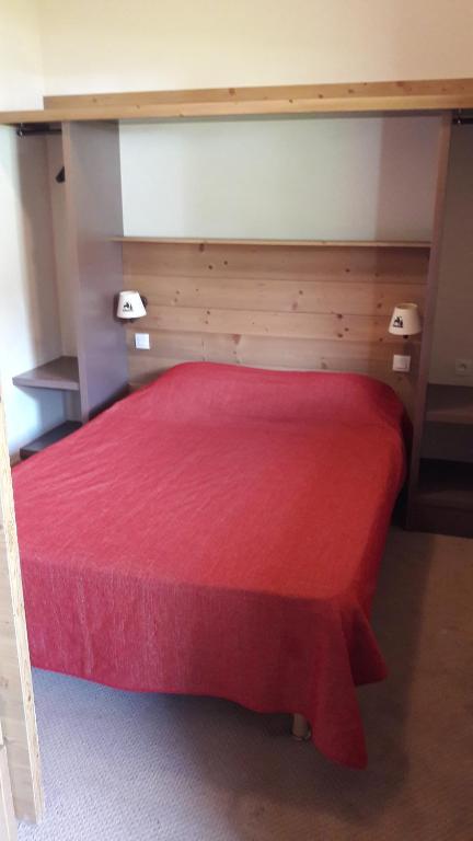 T2 RESIDENCE ANTARES 4 pieds des pistes appartement pied des pistes 1