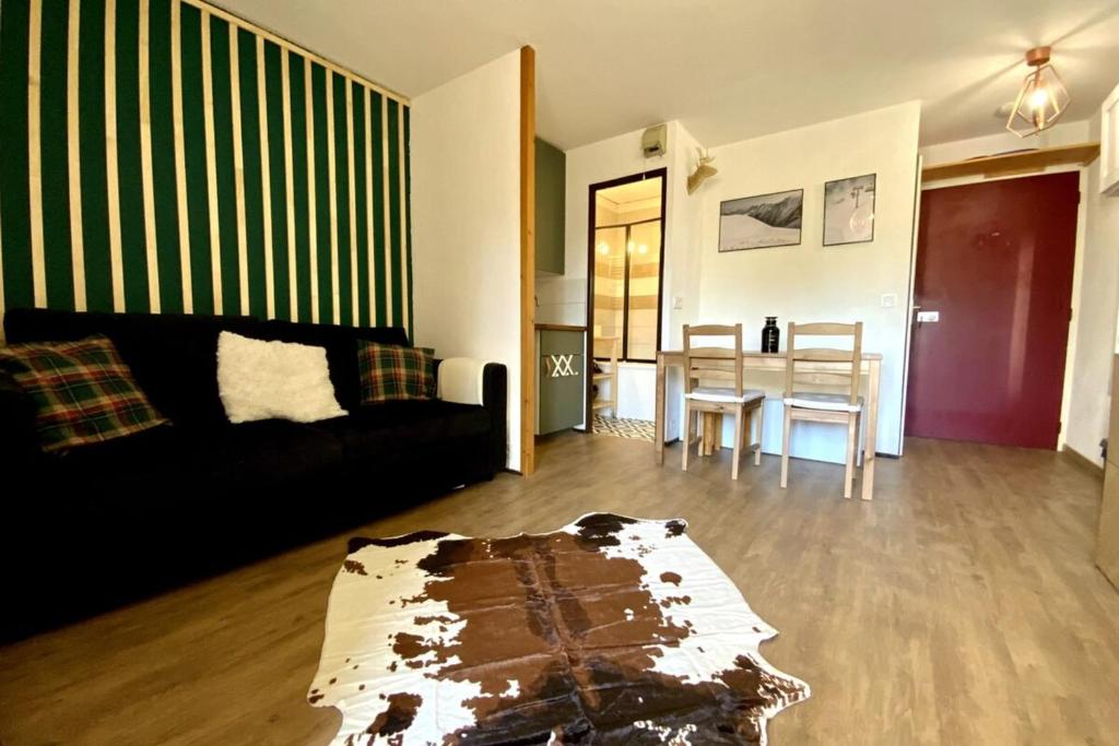 The Edelweiss Renovated studio for 4 people gite pied des pistes 6