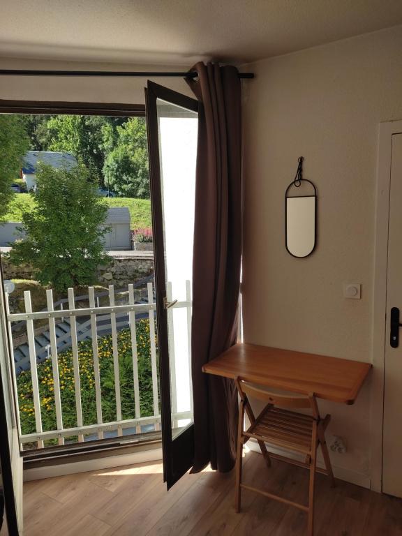Tres beau T2 renove pour 7 personnes maximum a Bareges appartement pied des pistes 12