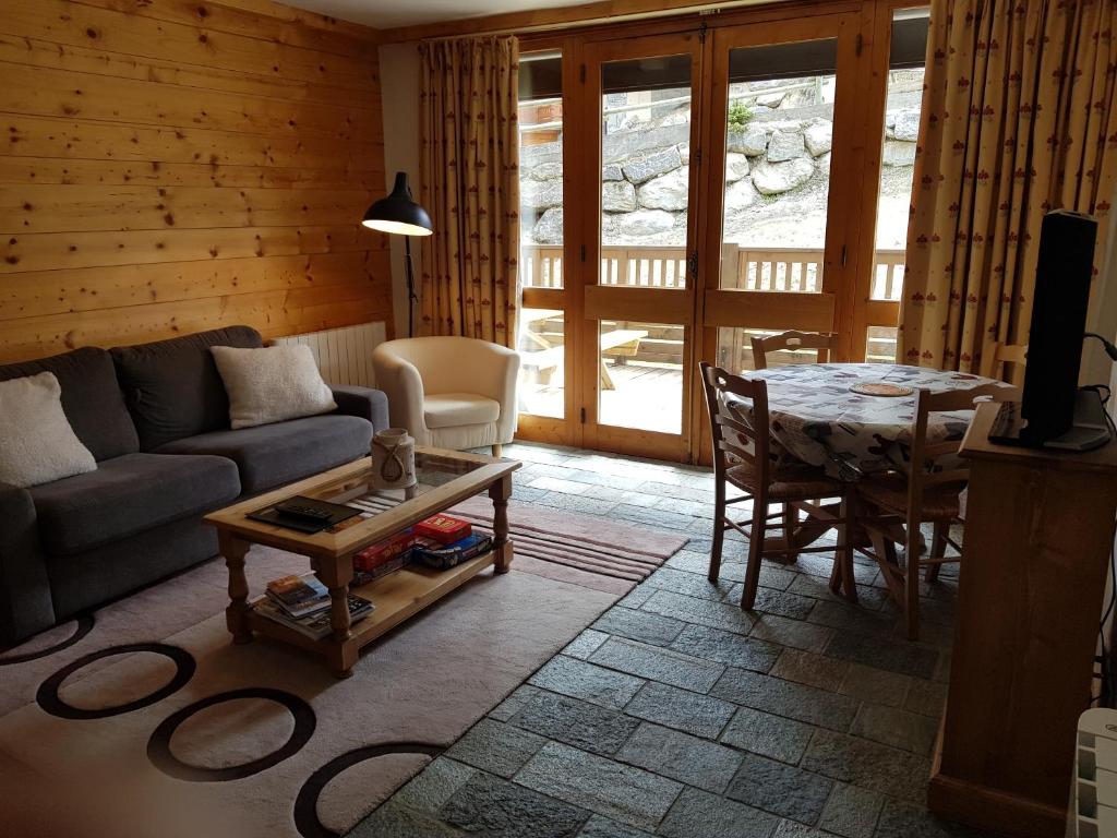 Un hiver a Courchevel Ski in ski out appartement pied des pistes 3