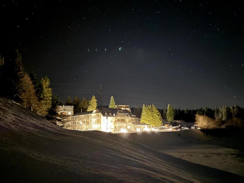 Une petite vue sur le Paradis appartement pied des pistes 13