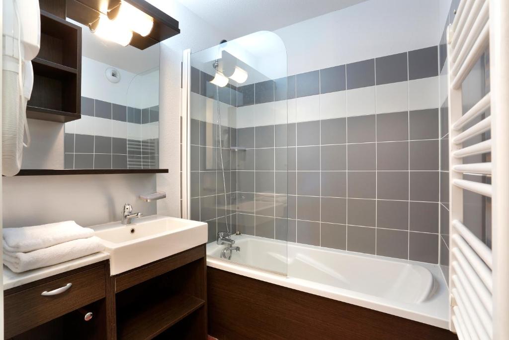 Vacanceole Les Chalets du Verdon hotel pied des pistes 18