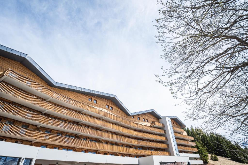 Vacanceole Les Ecrins dAuris hotel pied des pistes 15