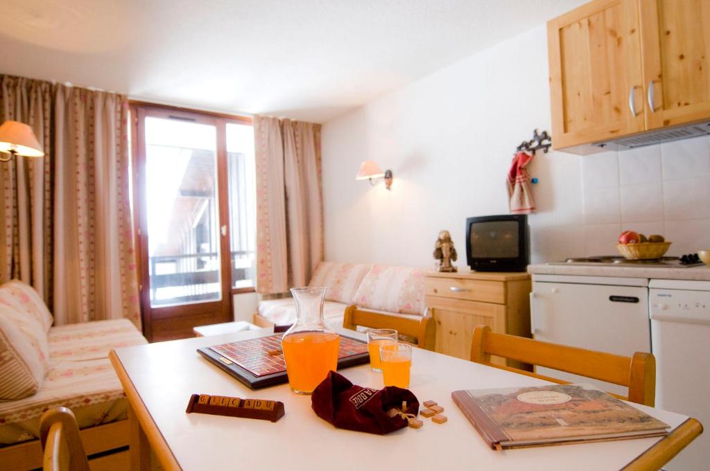 Vacanceole Residence Grand Morillon hotel pied des pistes 14