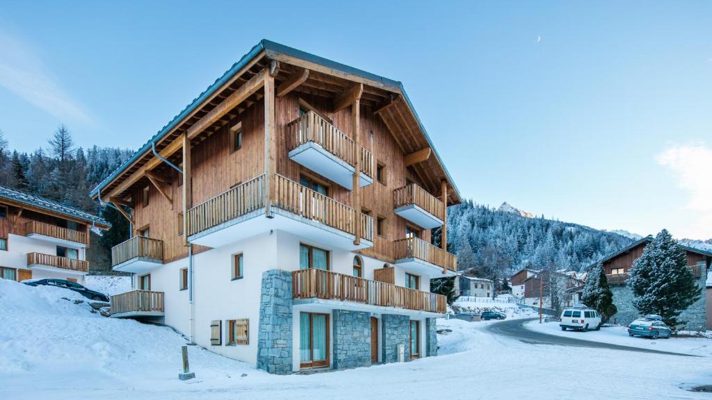 Vacanceole Residence Les Chalets de la Ramoure hotel pied des pistes 6