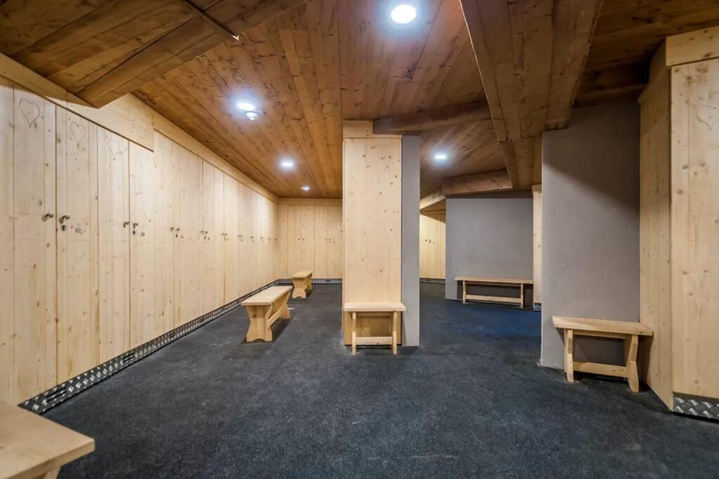 Val Thorens SILVERALP Duplex avec 3 chambres appartement pied des pistes 4