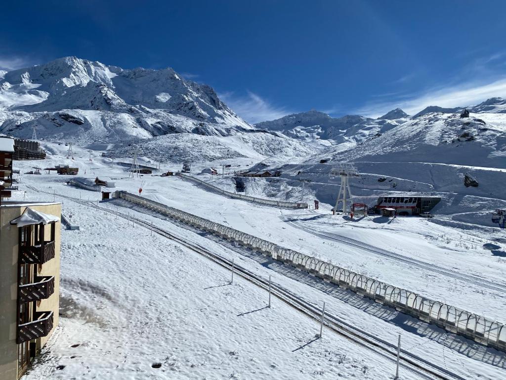 Val Thorens Temple of the Sun ski in ski out appartement pied des pistes 17