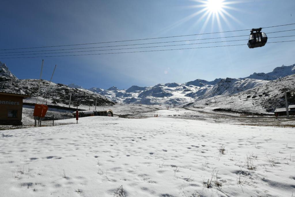 Val Thorens Temple of the Sun ski in ski out appartement pied des pistes 7