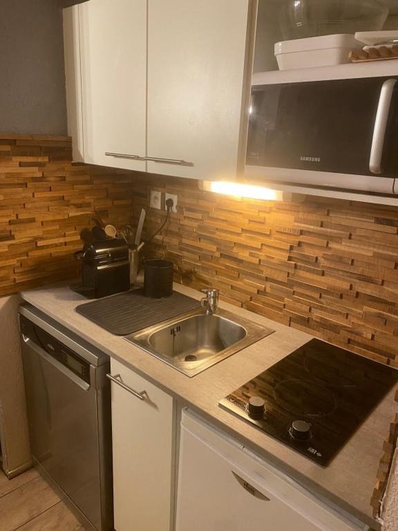 Val Thorens studio cabine sud centre station appartement pied des pistes 3