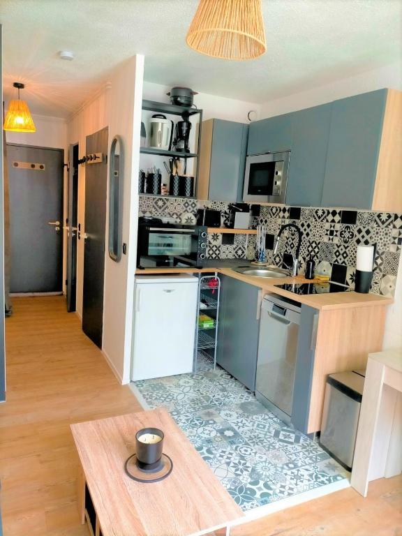 Valfrejus Studio 19m2 cosy 60 m des pistes draps non compris appartement pied des pistes 6
