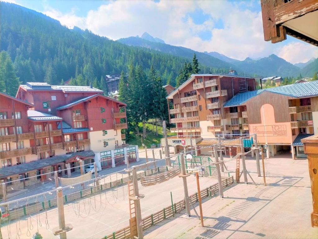 Valfrejus Studio 19m2 cosy 60 m des pistes draps non compris appartement pied des pistes 7