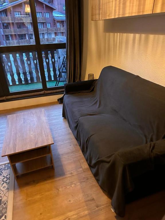 Valfrejus Studio 19m2 cosy 60 m des pistes draps non compris appartement pied des pistes 8