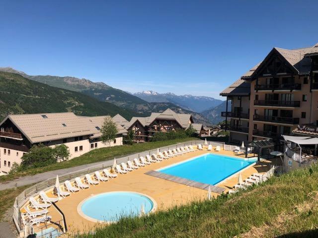 Valmeinier 1800 T2 pdp 4ou5 p appartement pied des pistes 5
