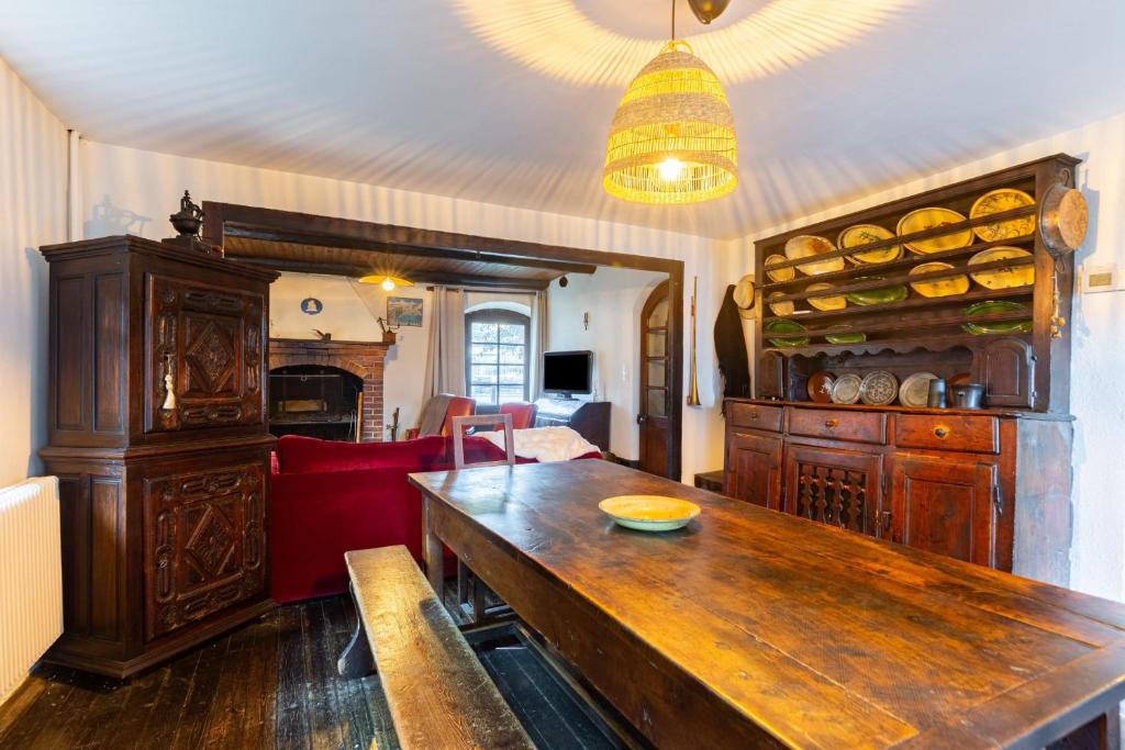 Very Nice Chalet Near The Slopes Courchevel chalet pied des pistes 2