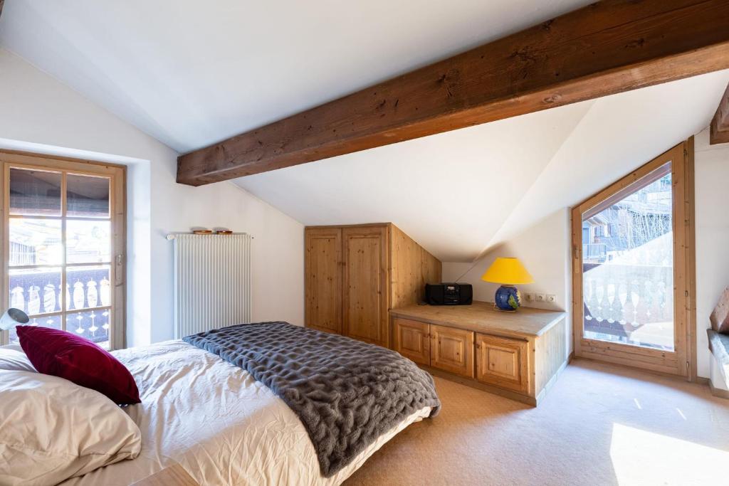 Very Nice Chalet Near The Slopes Courchevel chalet pied des pistes 6