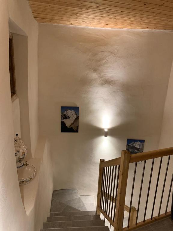 Village House In The Heart Of Saint Chaffrey gite pied des pistes 14