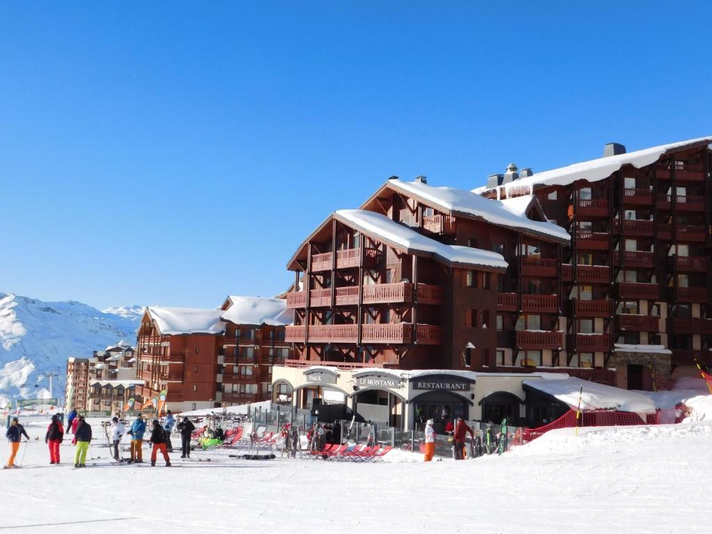 Village Montana hotel pied des pistes